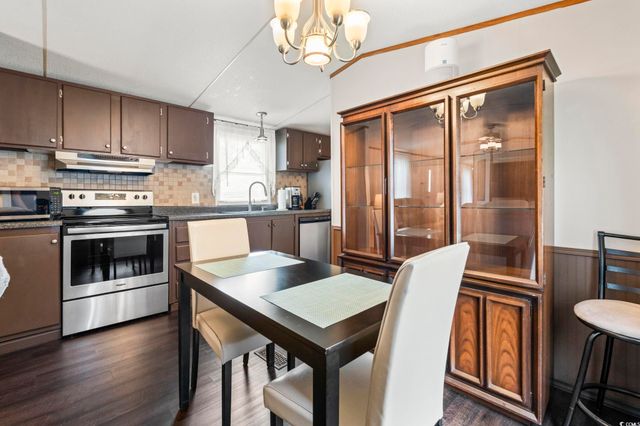 916 Periwinkle Pl., Myrtle Beach, SC 29577