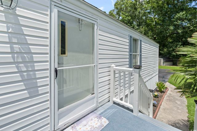 916 Periwinkle Pl., Myrtle Beach, SC 29577
