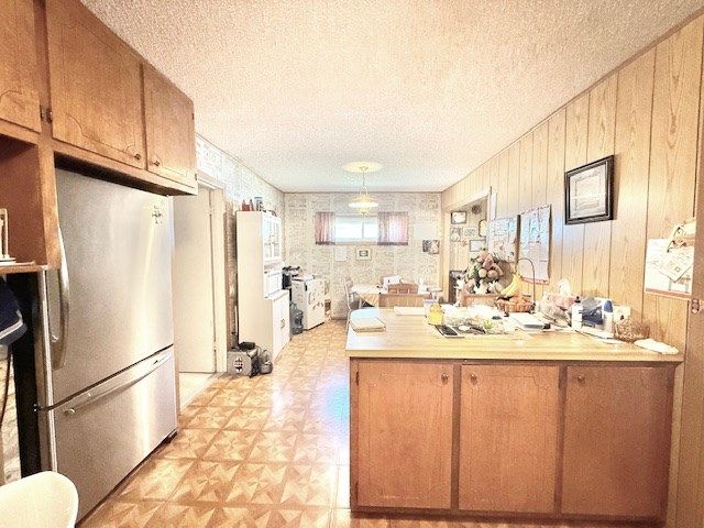 805 NW 5th St, Andrews, TX 79714