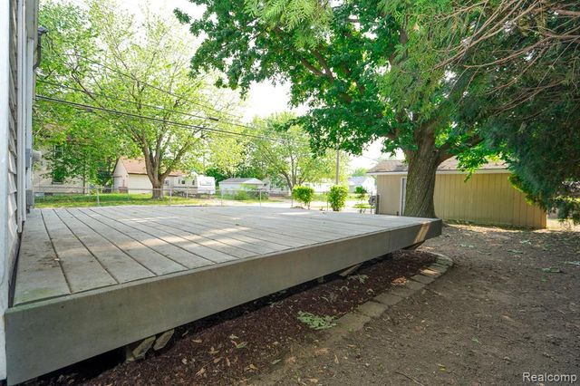 26340 Chippendale Street, Roseville, MI 48066