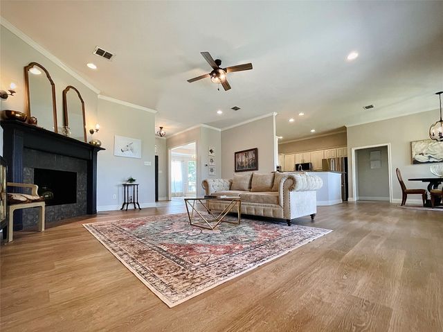 1167 Fox Hunt Trail, Willow Park, TX 76087