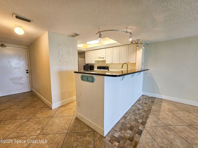 650 N Atlantic Avenue 107, Cocoa Beach, FL 32931