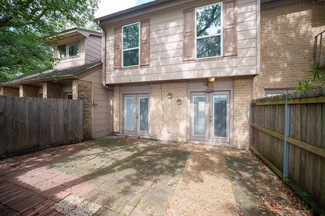 5830 Langfield Road 5830, Houston, TX 77092