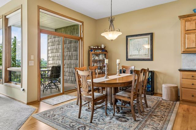 10102 Indigo Drive, Eden Prairie, MN 55347
