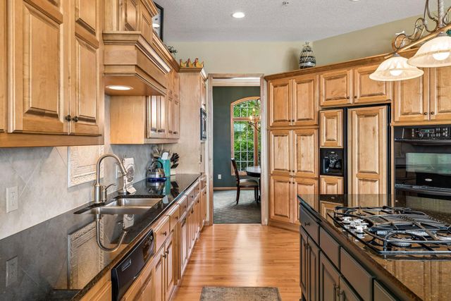 10102 Indigo Drive, Eden Prairie, MN 55347