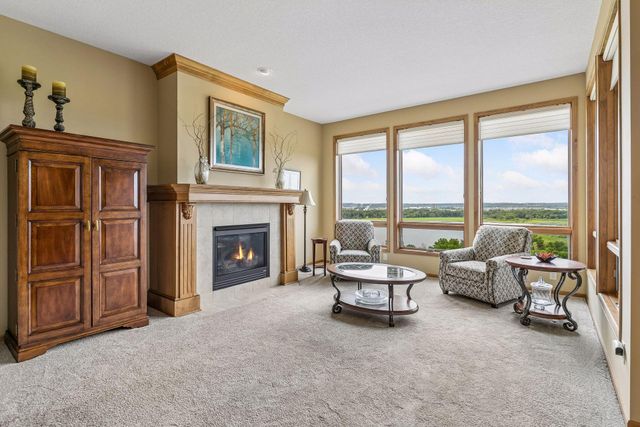 10102 Indigo Drive, Eden Prairie, MN 55347