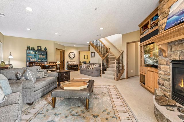 10102 Indigo Drive, Eden Prairie, MN 55347