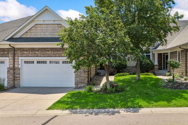 10102 Indigo Drive, Eden Prairie, MN 55347