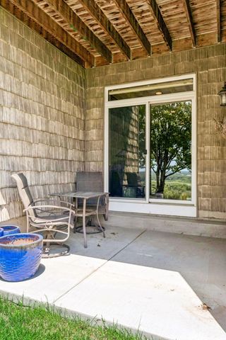 10102 Indigo Drive, Eden Prairie, MN 55347