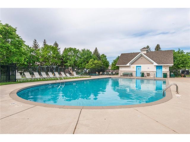 10102 Indigo Drive, Eden Prairie, MN 55347