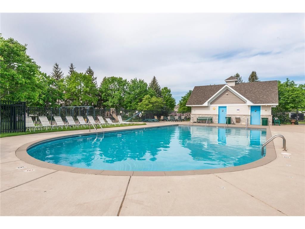 10102 Indigo Drive, Eden Prairie, MN 55347 — photo 5