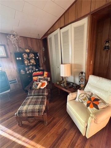 192 S Port Bass Drive, Fair Play, SC 29643