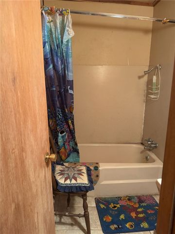 192 S Port Bass Drive, Fair Play, SC 29643