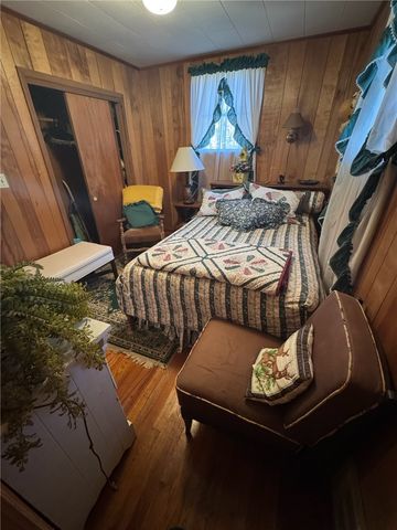 192 S Port Bass Drive, Fair Play, SC 29643