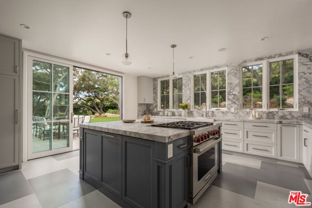850 Rockbridge Road, Santa Barbara, CA 93108