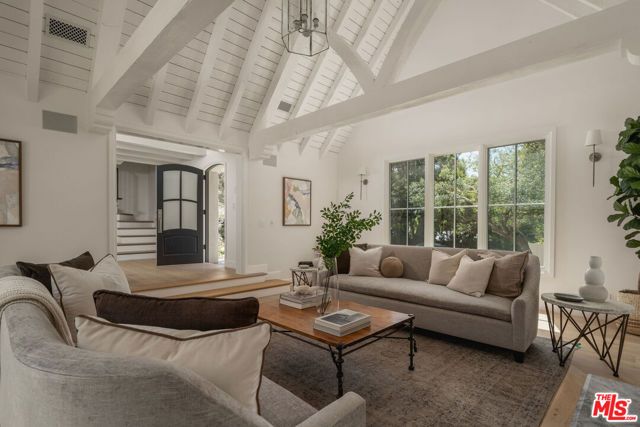 850 Rockbridge Road, Santa Barbara, CA 93108