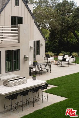 850 Rockbridge Road, Santa Barbara, CA 93108