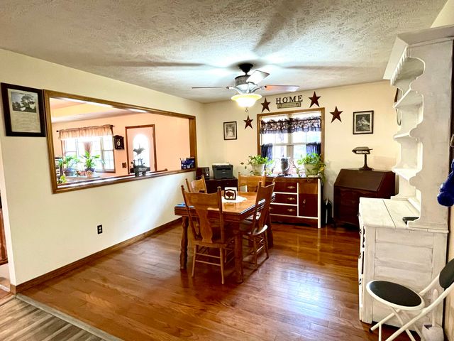 1417 State Highway 173, Galena, MO 65656