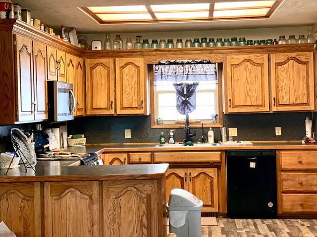 1417 State Highway 173, Galena, MO 65656