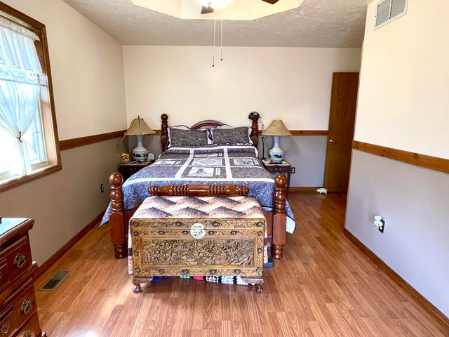 1417 State Highway 173, Galena, MO 65656