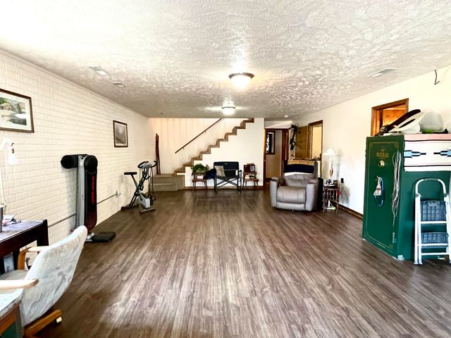 1417 State Highway 173, Galena, MO 65656