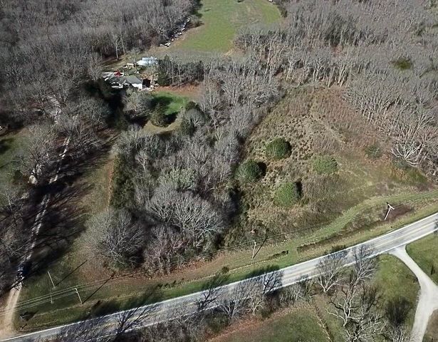 1417 State Highway 173, Galena, MO 65656