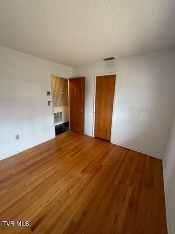 1933 Noble Street, Kingsport, TN 37665