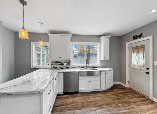 339 STATE STREET, Marinette, WI 54143