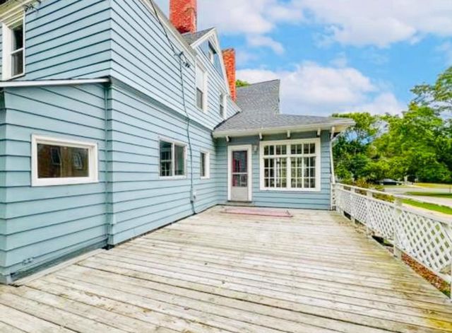 339 STATE STREET, Marinette, WI 54143