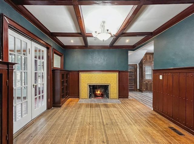 339 STATE STREET, Marinette, WI 54143