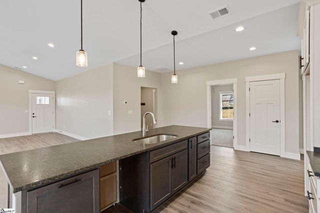 369 Scenic Avenue, Campobello, SC 29322