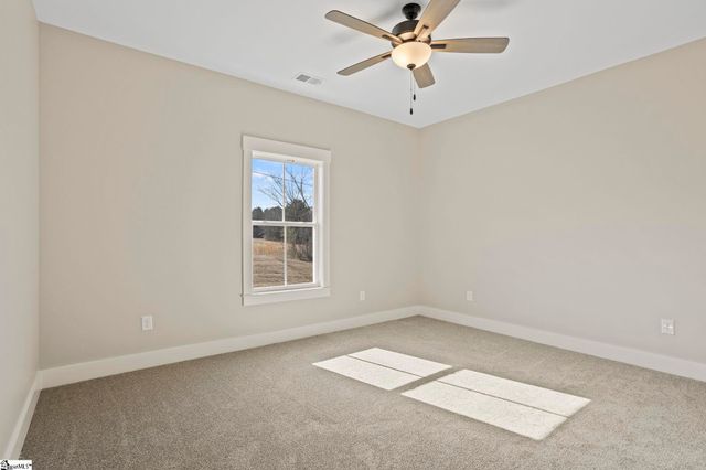 369 Scenic Avenue, Campobello, SC 29322