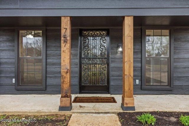 757 Greencliff Drive, Southaven, MS 38671