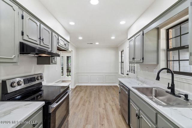 757 Greencliff Drive, Southaven, MS 38671