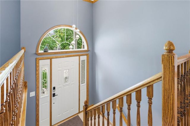 428 SW Seagull Street, Lee's Summit, MO 64082