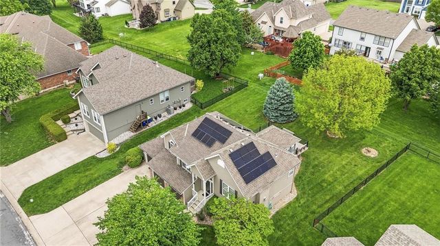 428 SW Seagull Street, Lee's Summit, MO 64082