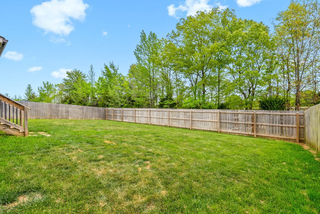757 Tidwell Dr, Clarksville, TN 37042