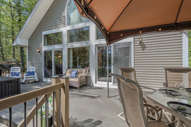 60 Beech Island, Strafford, NH 03884