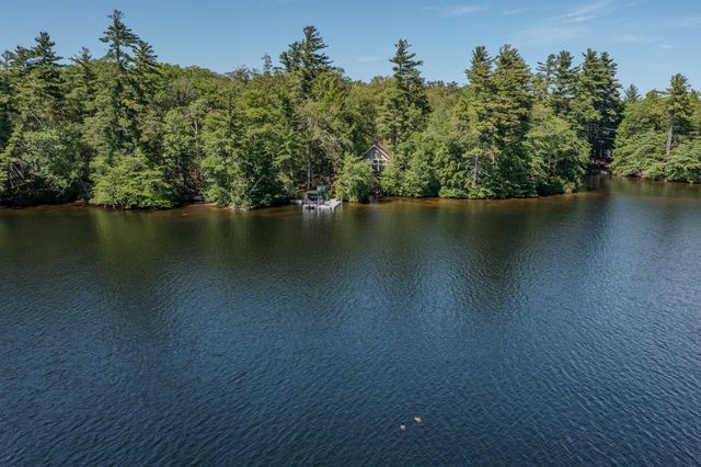 60 Beech Island, Strafford, NH 03884