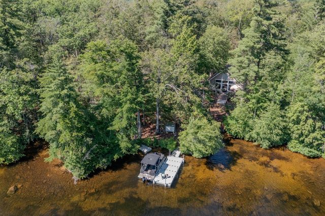 60 Beech Island, Strafford, NH 03884