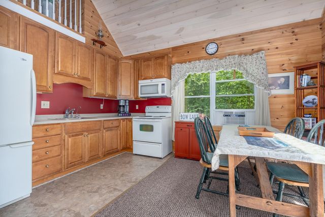60 Beech Island, Strafford, NH 03884