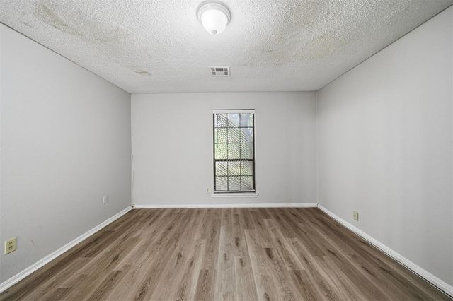 8220 NW 112th Terrace, Oklahoma City, OK 73162