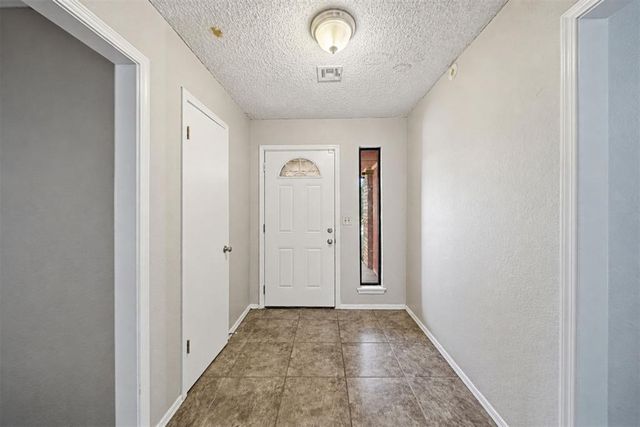 8220 NW 112th Terrace, Oklahoma City, OK 73162