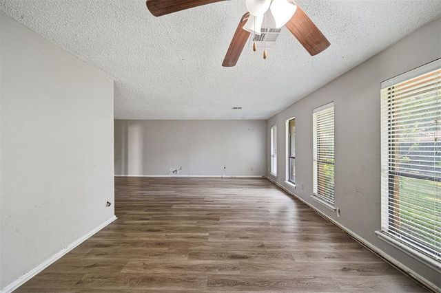 8220 NW 112th Terrace, Oklahoma City, OK 73162