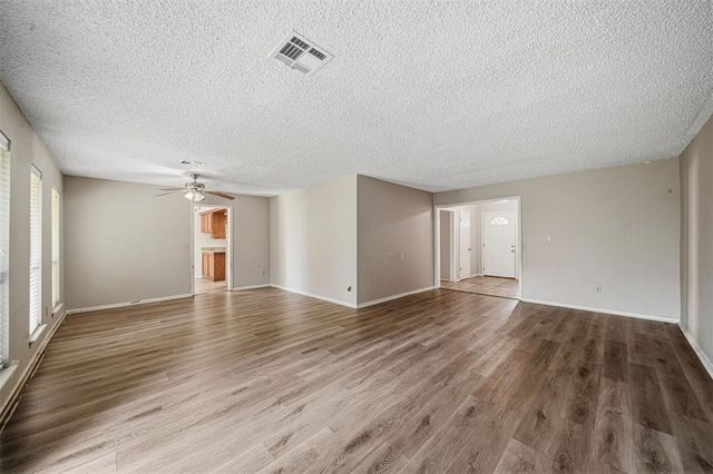 8220 NW 112th Terrace, Oklahoma City, OK 73162