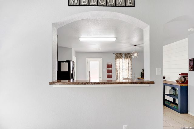1544 GATESHEAD DR, Seguin, TX 78155