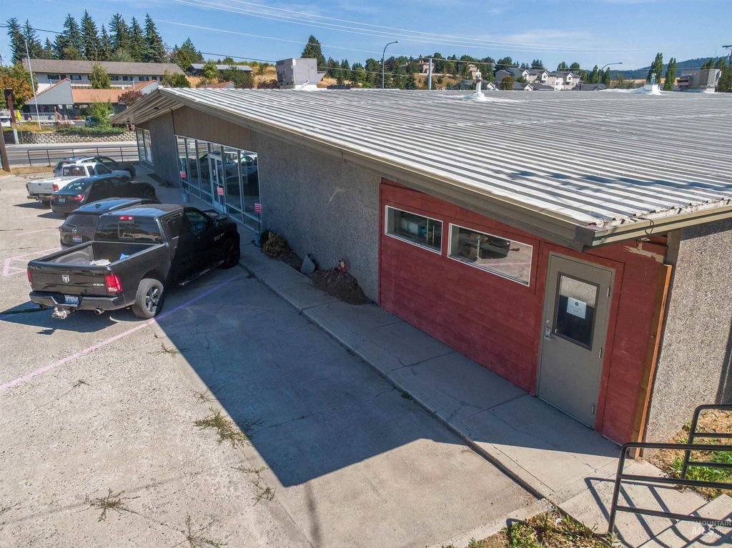 105 Lauder/1500 Levick, Moscow, ID 83843 photo 22