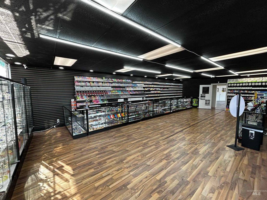 105 Lauder/1500 Levick, Moscow, ID 83843 photo 33