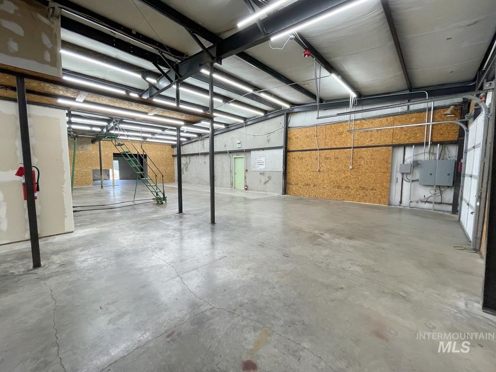 105 Lauder/1500 Levick, Moscow, ID 83843 photo 50