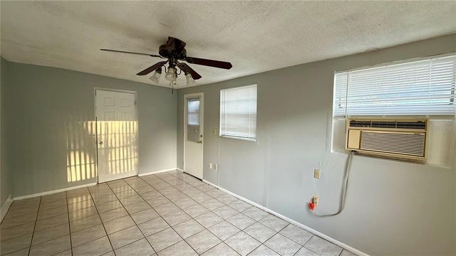 724 LINCOLN STREET, Kissimmee, FL 34741